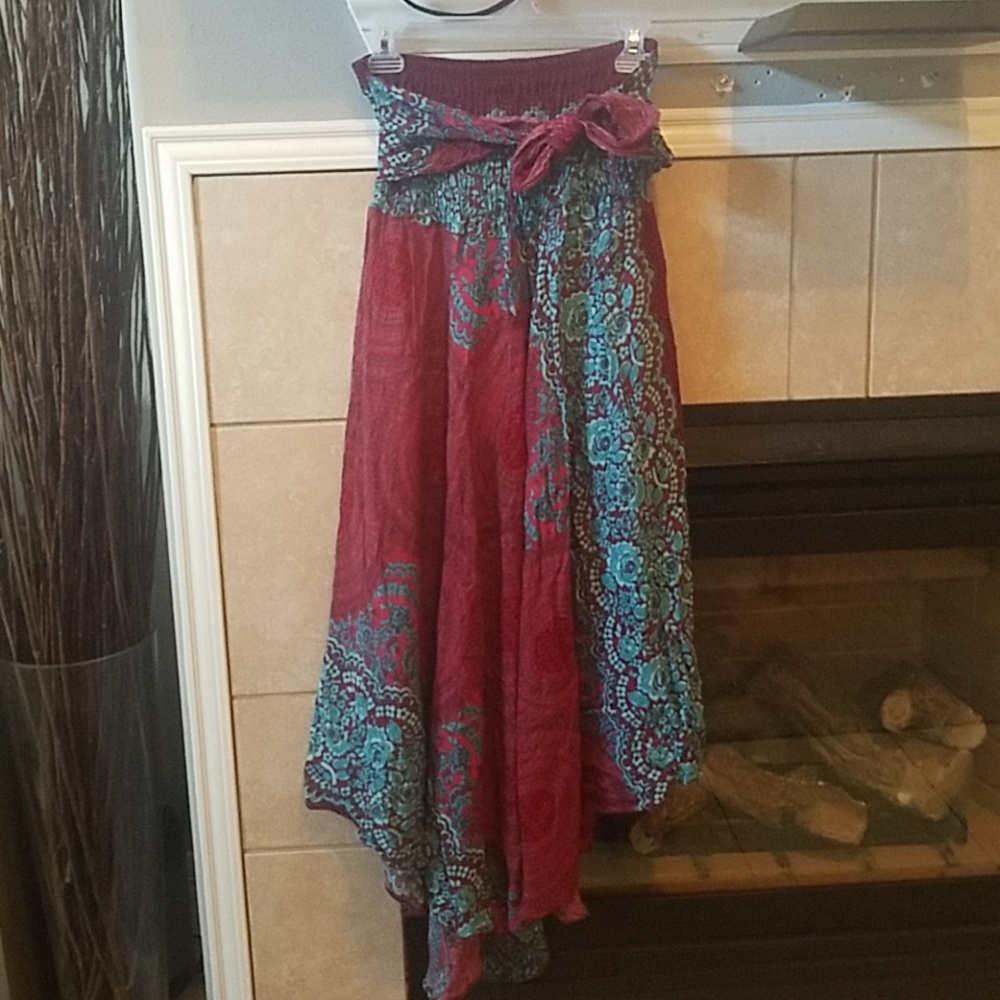 Long flowy maxi skirt